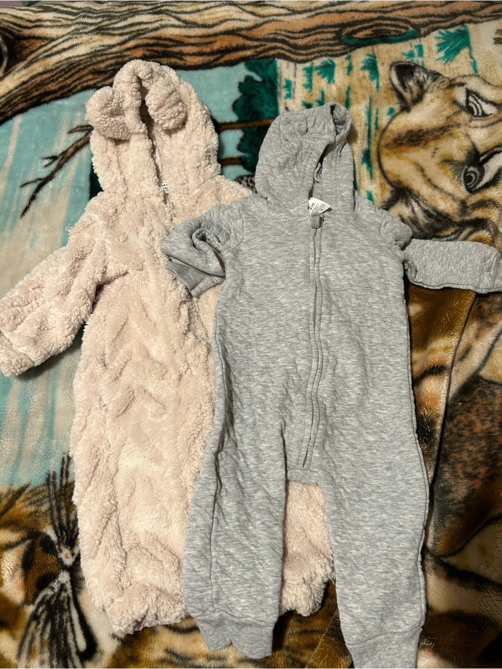Bundle of 2 warm onesies